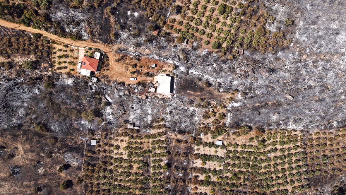 Antalya'da 67 Saatlik Mücadelenin Ardından Kontrol Altına Alınan Yangınla İlgili Detaylar
