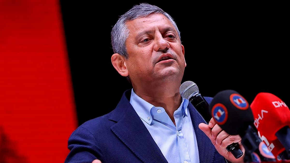 Iğdır'daki Acı Kaza: Özgür Özel'den Şehit Asker İçin Taziye Mesajı
