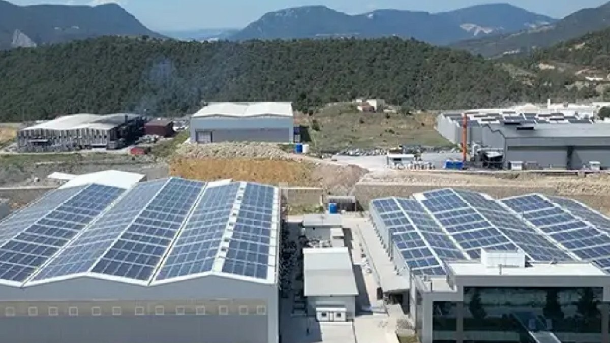 Deprem Konutlarında Devrim: Bir Kamyonete 12 Konteyner Sığıyor