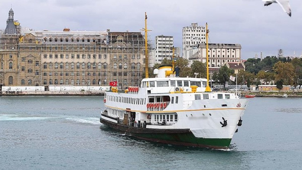İstanbul'da Trafiği Rahatlatacak Vapur Hattı Ekimde Yeniden Açılıyor