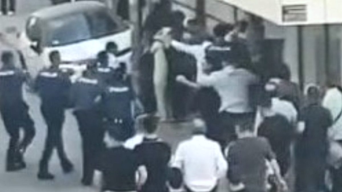 Gelin Alma Merasimi Kanlı Bitti: Sultangazi'de Polis Müdahalesi