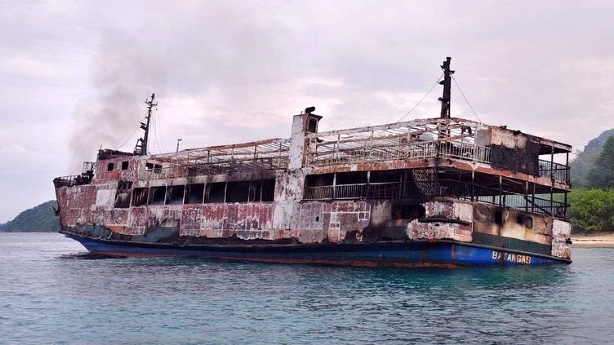 Filipinler Feribot Yangını: Can Kaybı 76'ya Yükseldi, Arama Kurtarma Sürüyor
