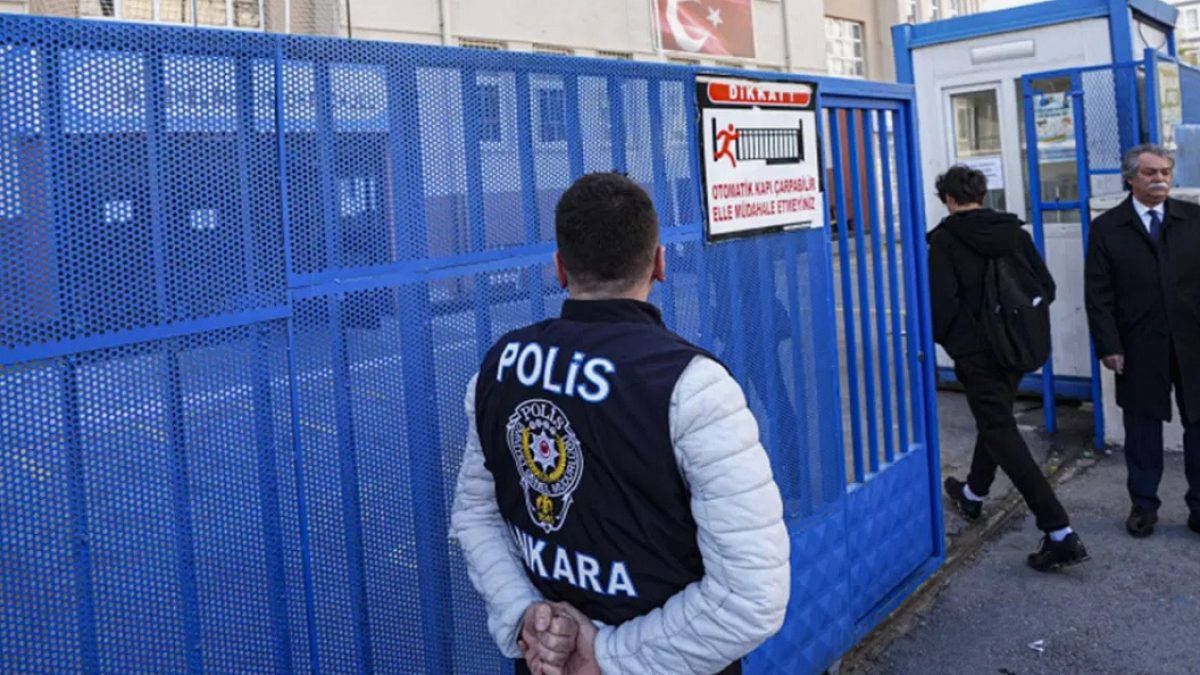 Okul Çevrelerinde Yeni Dönem: 7 Aşamalı Güvenlik Sistemi Devreye Giriyor