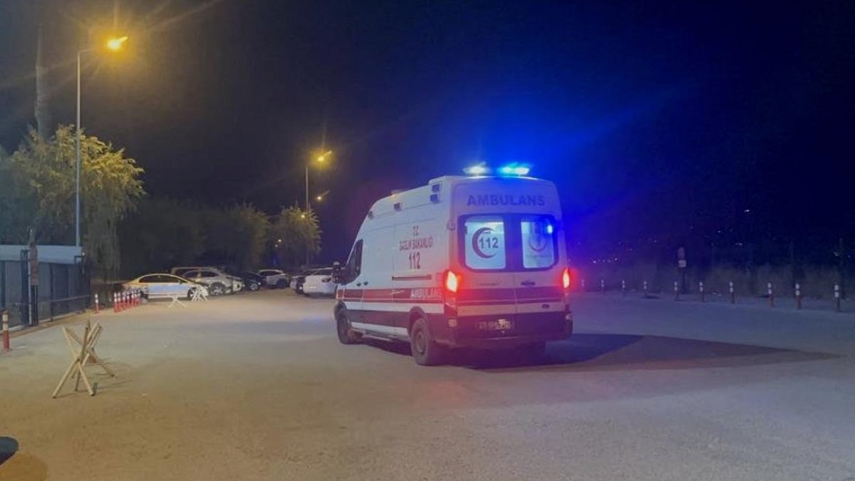 Elazığ Cezaevinde Yangın: 19 Mahkum Dumandan Etkilendi, Hastaneye Kaldırıldı