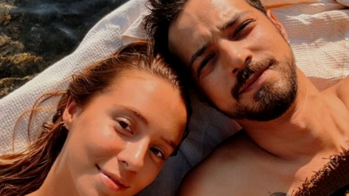 Mert Yazıcıoğlu ve Zeynep Artukmaç Yeni Aşk Yuvasını Sarıyer'de Arıyor