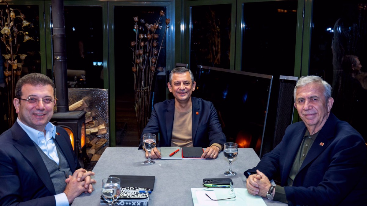CHP'de Cumhurbaşkanlığı Adaylığı İçin Yeni İsimler Sahneye Çıkıyor