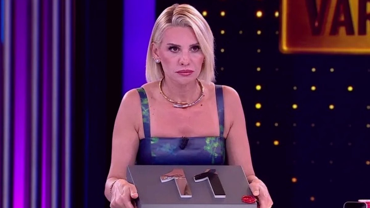 Esra Erol'un Sevilen Yarışması Var Mısın Yok Musun Yayın Akışından Çıkarıldı