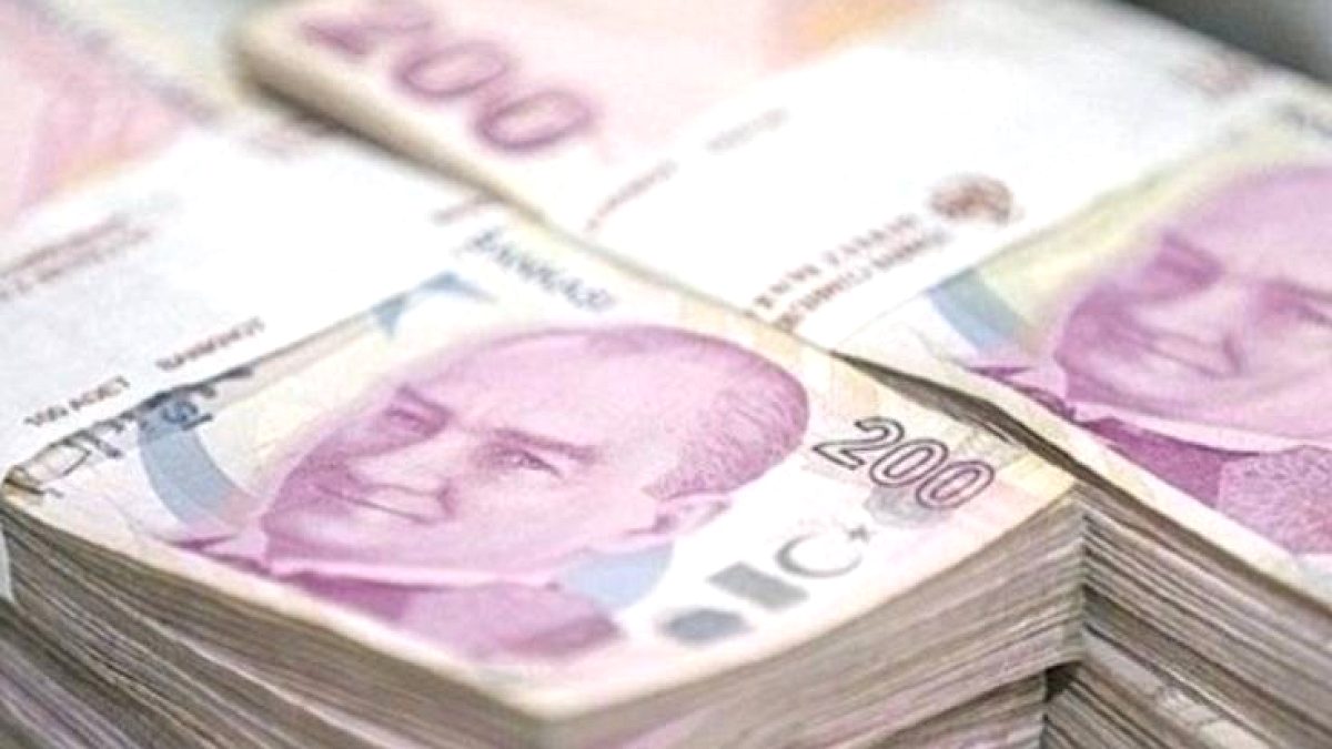 Bankacılık Sektöründe Dengeler Değişti: Mevduat Faizleri Düşerken Kredi Faizleri Fırladı