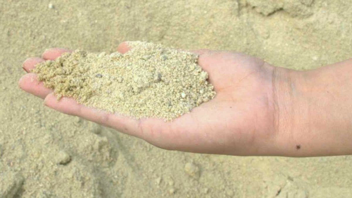 Sahilden Kum Çalan Milyardere Ağır Yaptırım: Kamu Malı Evine Taşındı