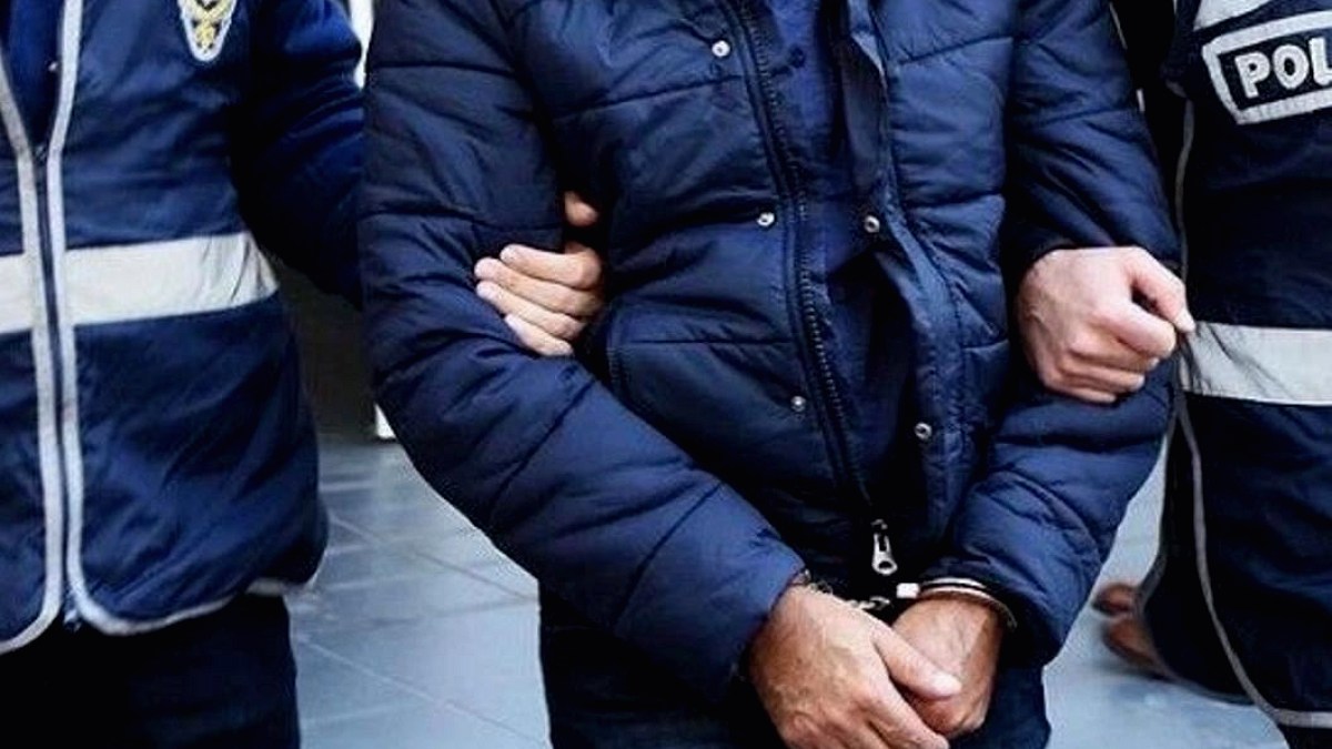 FETÖ/PDY Soruşturmasında Firari Zanlı İzmir'de Yakalandı