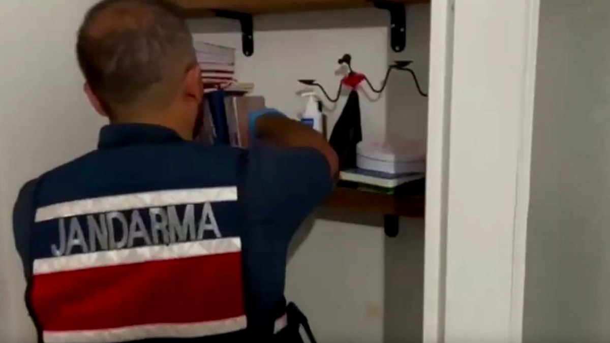 Adana'da Uyuşturucu Tacirlerine Nefes Kestiren Operasyon