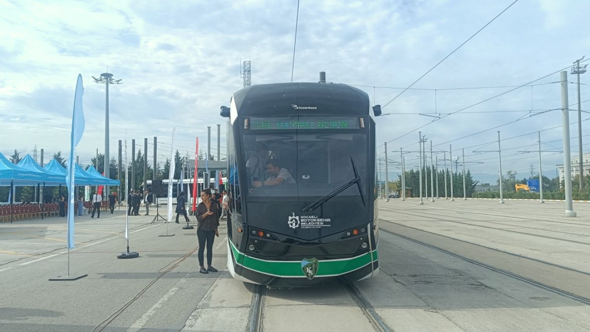 Kocaeli'de Ulaşım Devrimi: Tramvay Hattı Uzuyor, Metro İnşaatı Hızlanıyor
