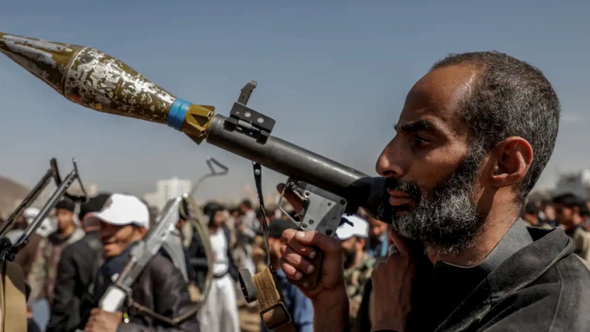 Yemen'de Husilerin İlerleyişi Suudi Arabistan'ı Derinden Sarsıyor