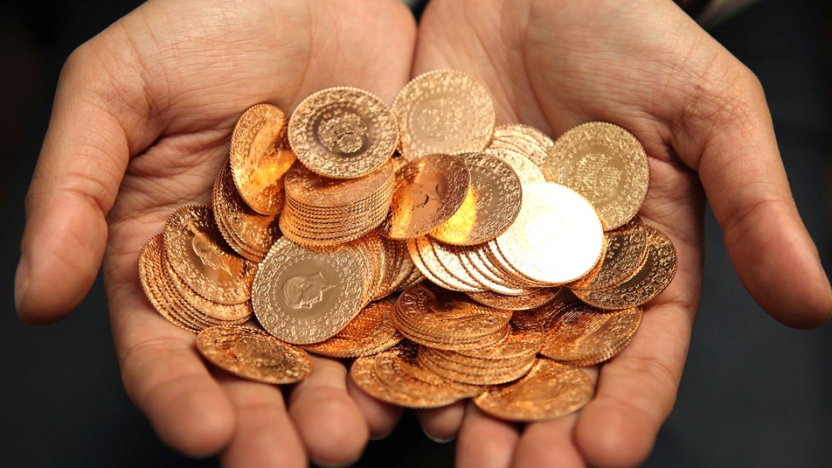 ABD Verileri Altını Hareketlendirdi: Ons ve Gram Altında Yükseliş