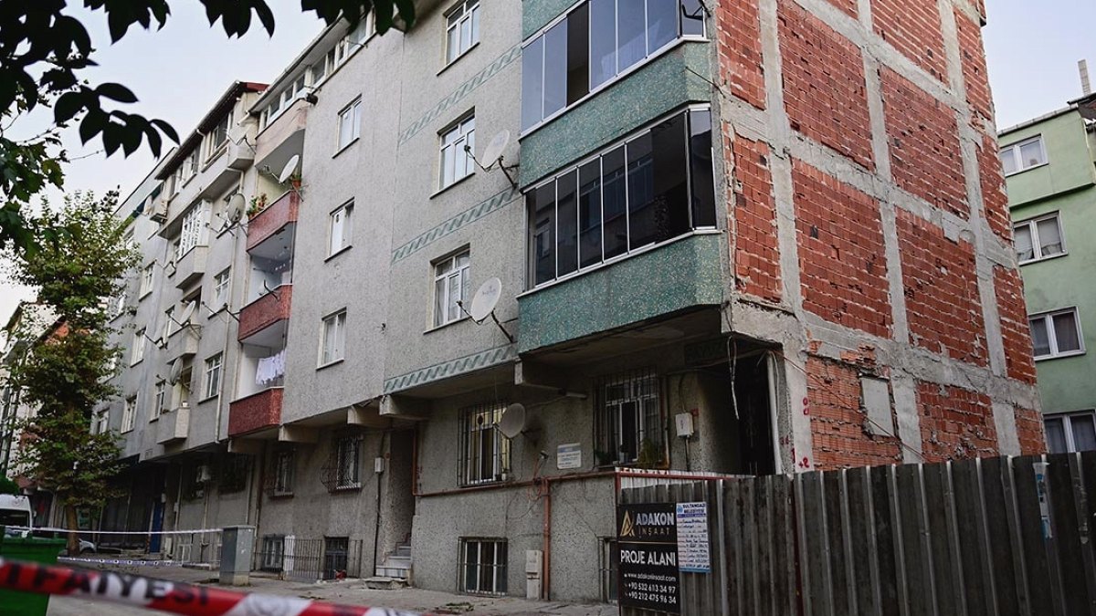 İstanbul'da Binalardan Gelen Sesler Paniğe Yol Açtı: İki Apartman Boşaltıldı
