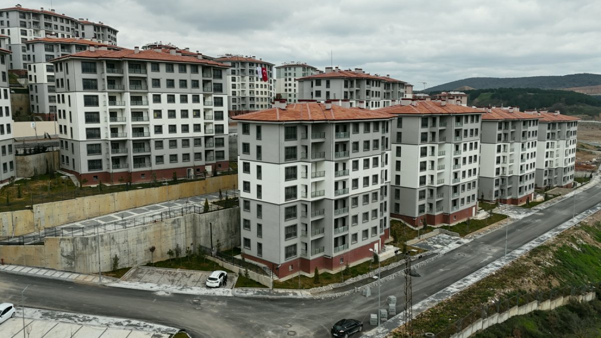 Polisler İçin Binlerce Konut Yapılacak: Maliyetine Satış Geliyor