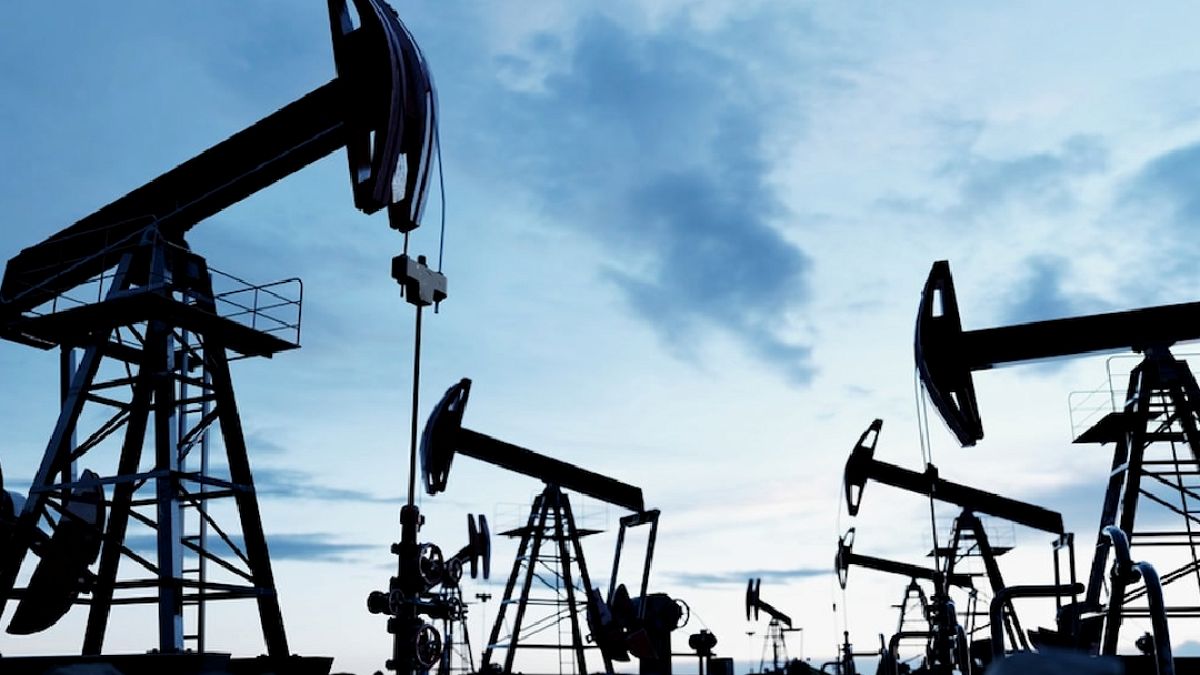 ABD'den Rus Enerjisine Ağır Darbe: Yüzde 100'e Varan Ek Vergi Yolda