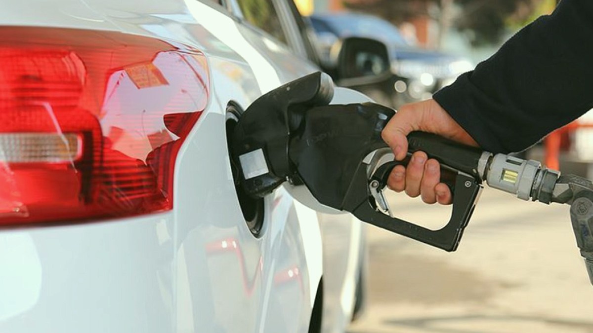 Motorine Büyük İndirim: Litre Fiyatı 100 TL'nin Altına Düştü