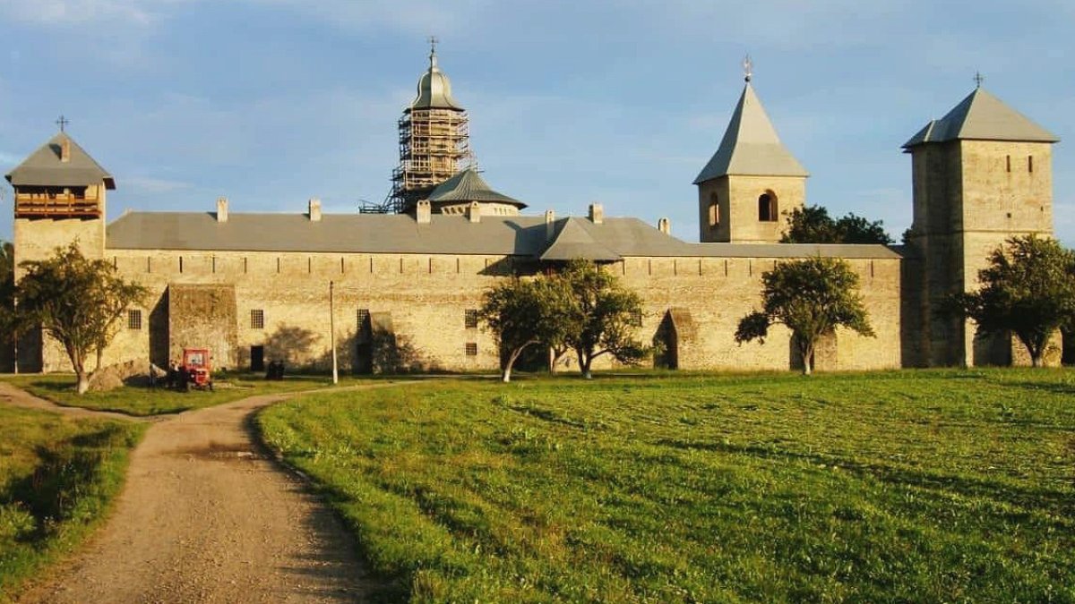 Manastır Zemini 2200 Yıllık Antik Hazineyi Saklıyormuş