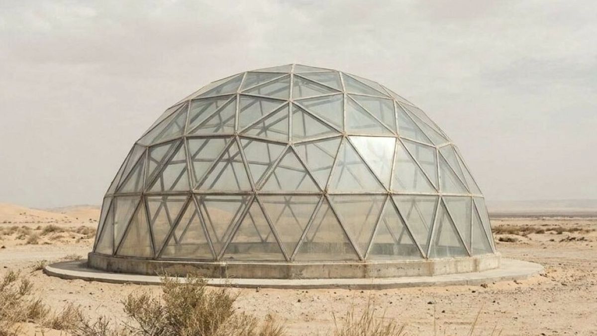 Arizona Çölünde 8 Araştırmacı, Kilitli Fanusta Nefes Kavgası Verdi