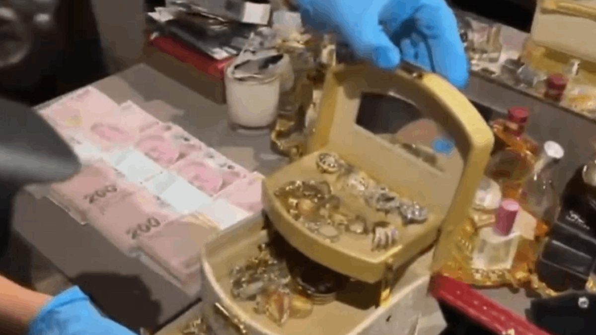 Usulsüz Vatandaşlık Operasyonunda 30 Şirkete Kayyum Atandı