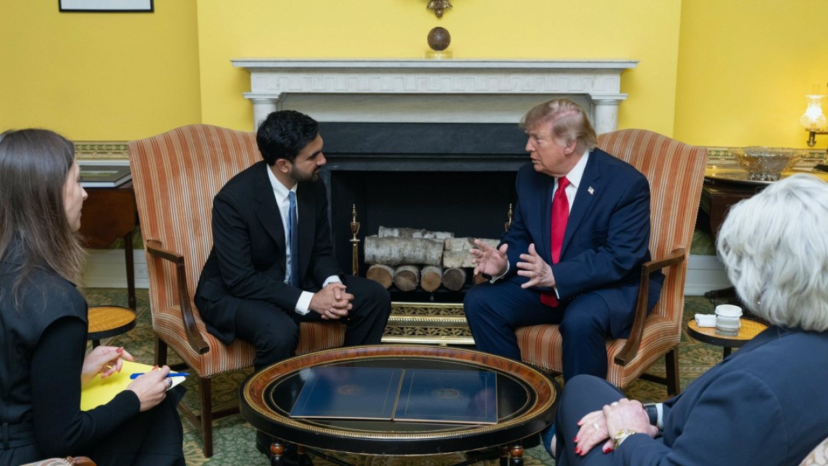 Trump ve Rakibi Mamdani'den Sürpriz Görüşme: Siyasi Farklılıklara Rağmen Dostane Adım