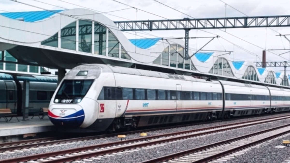 Yüksek Hızlı Tren Hattında Şaşırtan Değişiklik: Eskişehir-Söğütlüçeşme Devre Dışı Mı Kalıyor?