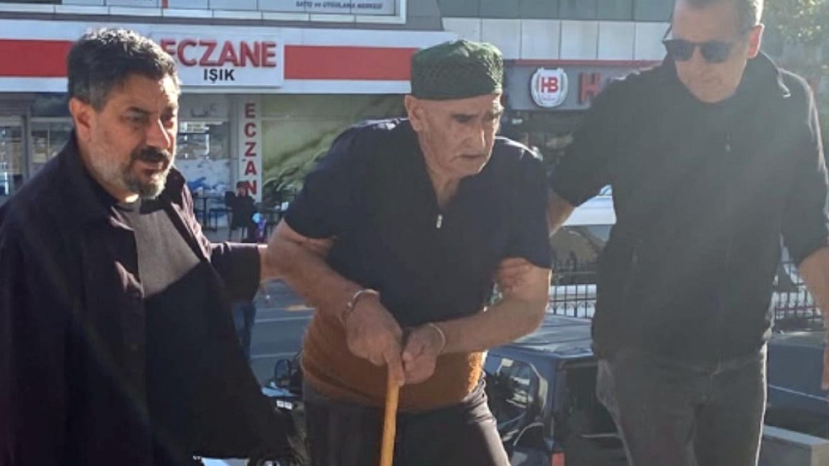 Tekirdağ'da Kan Donduran Cinayet: Bastonlu Dede Eşini Satırla Öldürdü