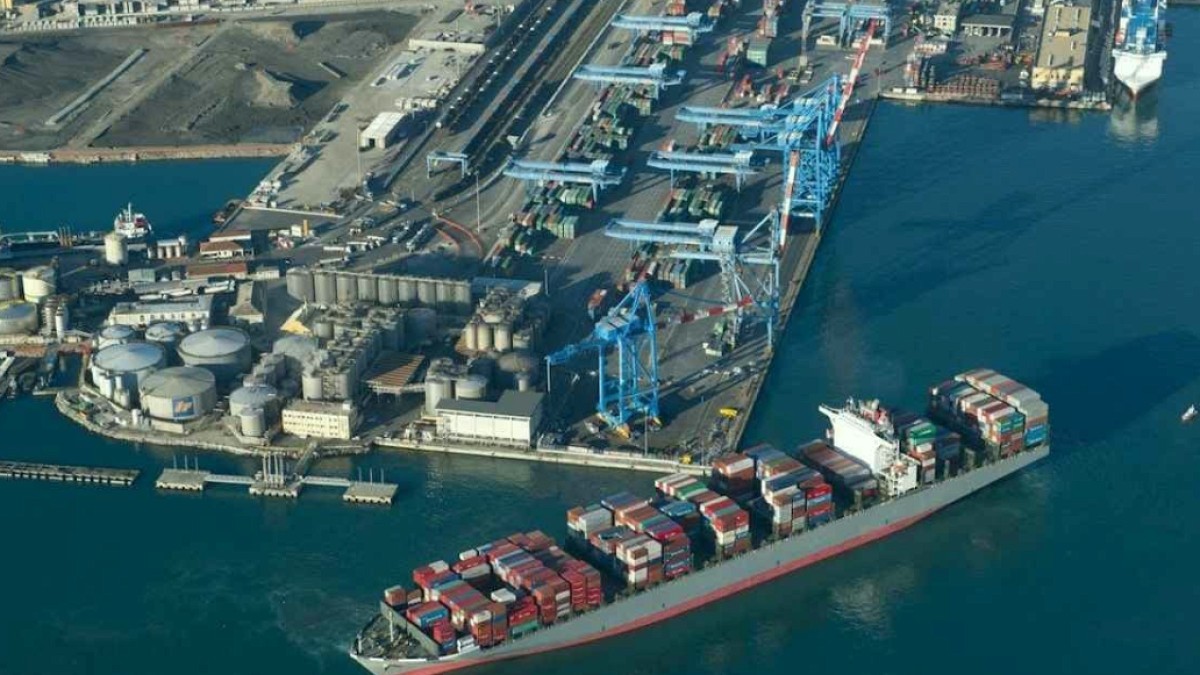 Derince Limanı'nda Trafik ve Altyapı Sorunları: Hürriyet'in Uyarıları Yeniden Gündemde
