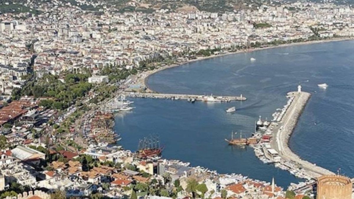Türkiye'de İl Olmaya Aday 24 İlçe Belli Oldu: Kriterler Neler?