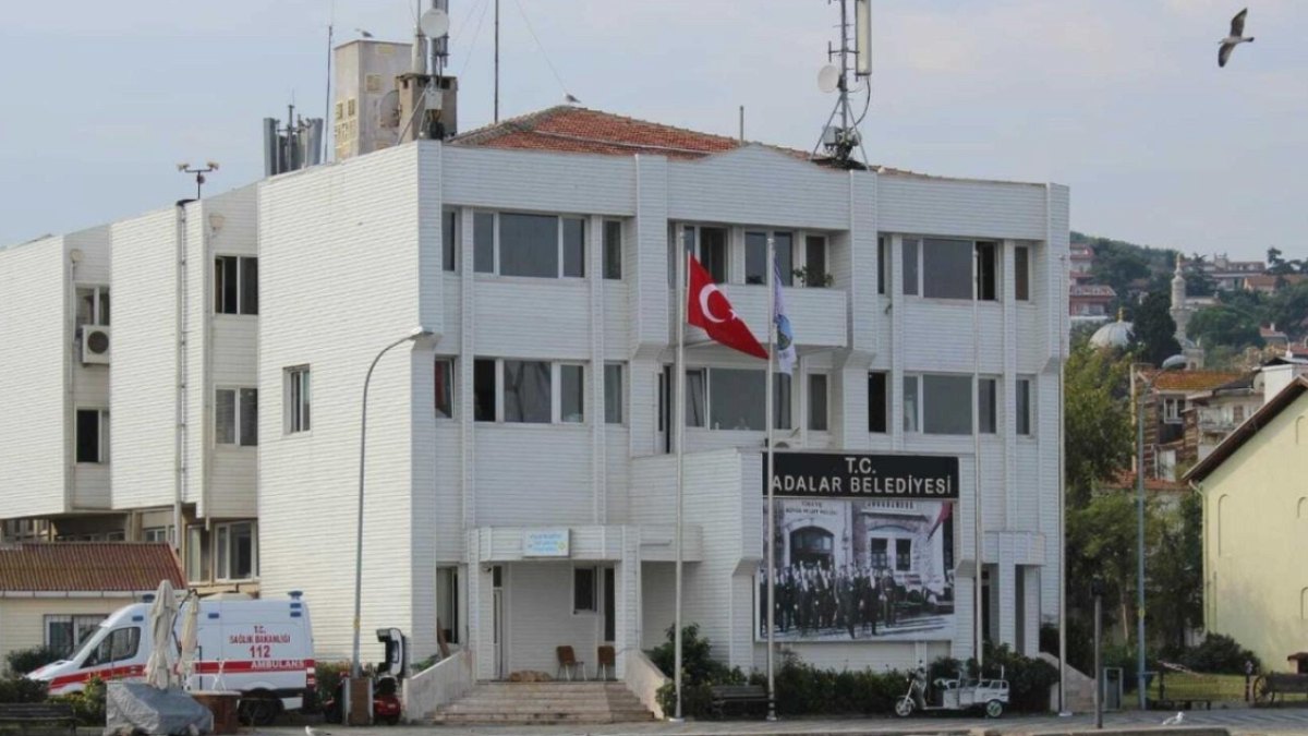 Adalar Belediye Başkan Vekilliği Seçimi Öncesi Kritik Gelişme