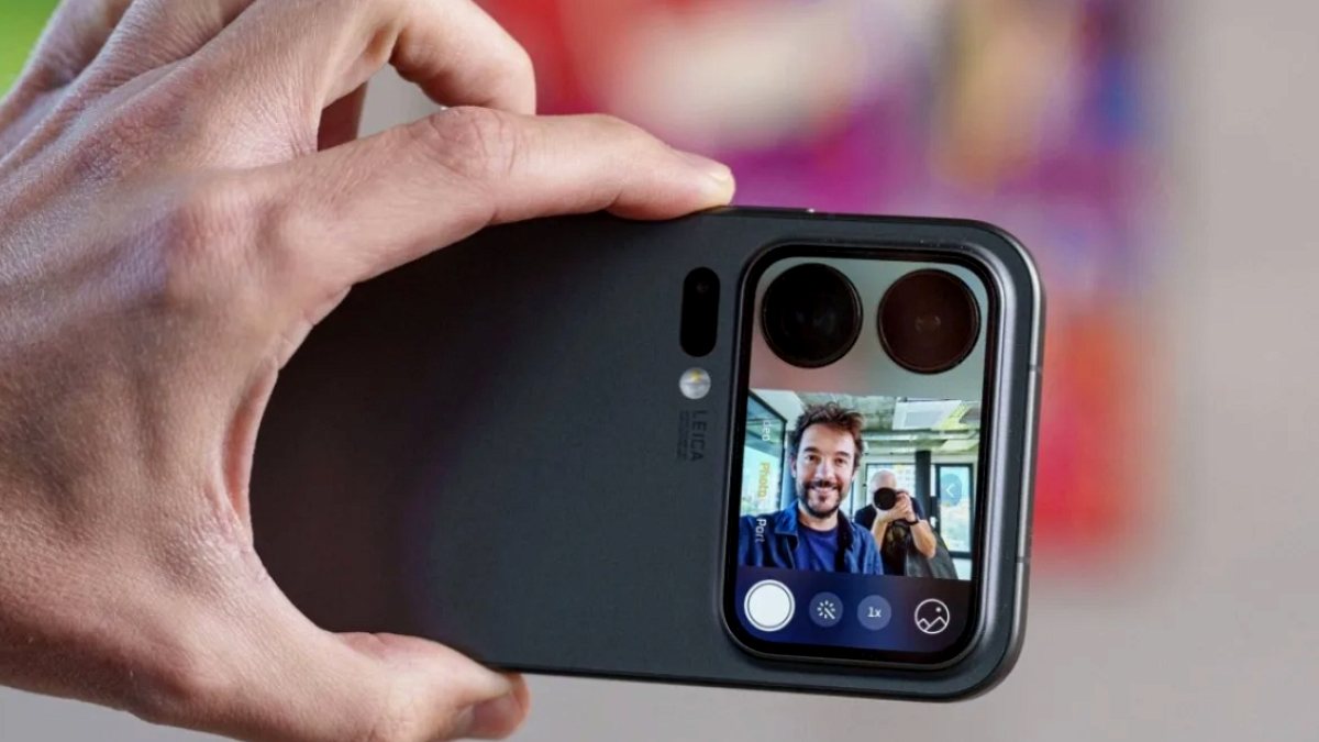 Xiaomi'nin Yeni Amiral Gemisi Göz Kamaştırdı: iPhone ve Samsung'a Rakip mi?