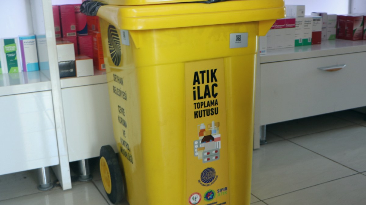 Evdeki Tarihi Geçmiş İlaçlar Çevre İçin Büyük Tehdit Oluşturuyor
