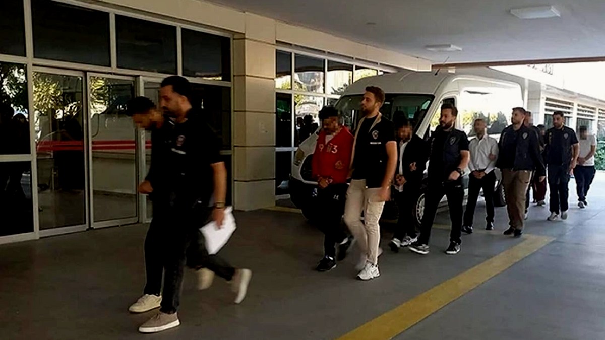 12 İlde Dev Yatırım Dolandırıcılığı Operasyonu: 20 Kişi Tutuklandı