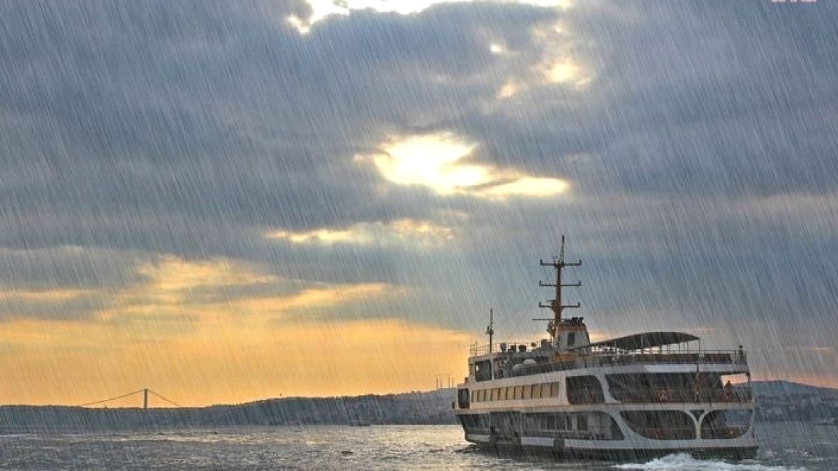 Marmara'da Fırtına Uyarısı: Yağış ve Ani Sıcaklık Düşüşü Geliyor