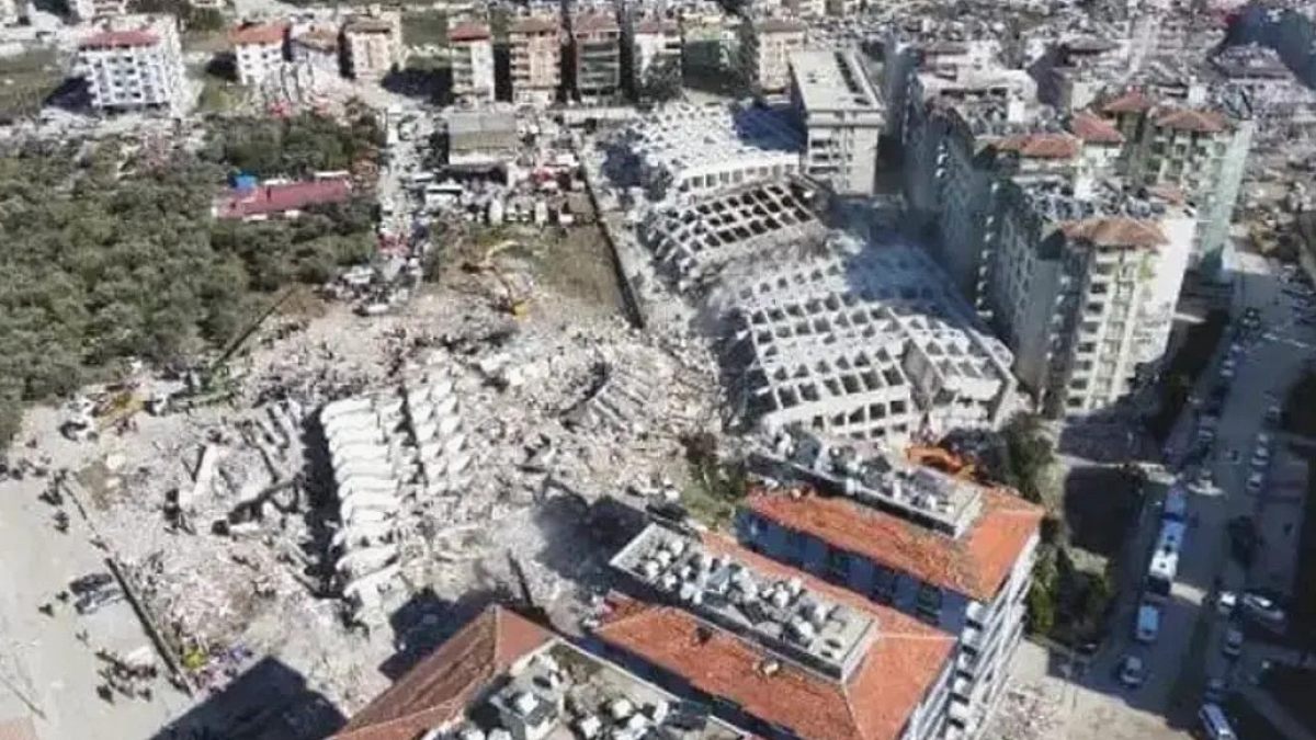 Rönesans Rezidans Davasında 'Olası Kast' Talebi Reddedildi, Sanıkların Tutukluluğu Sürüyor
