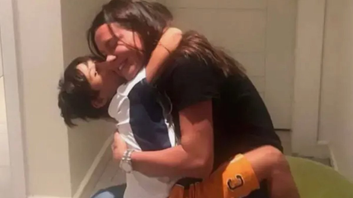 Ebru Şallı'dan Yürek Burkan Anma: Oğlu Pars'ın Doğum Gününde Duygusal Veda