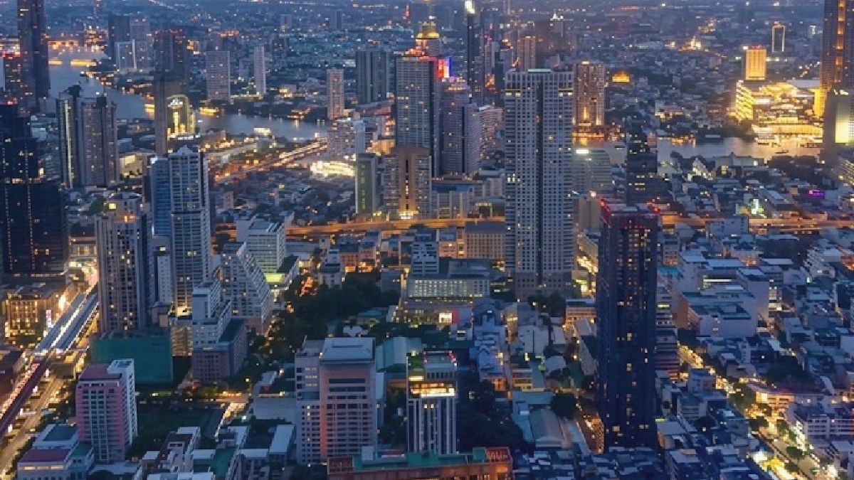 Tayland'ın Gözde Turizm Merkezi Bangkok'ta Şiddetli Sel Felaketi