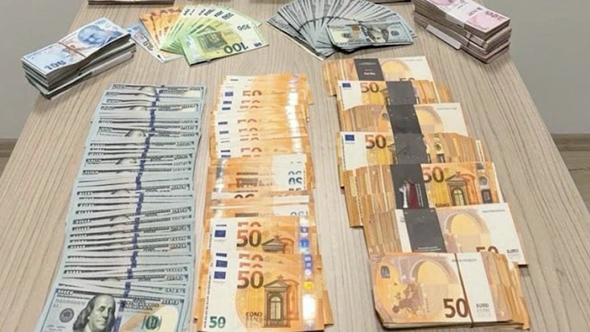 Polis ve Savcı Rolüyle Vatandaşı Dolandırdılar: 500 Bin TL'ye El Koydular