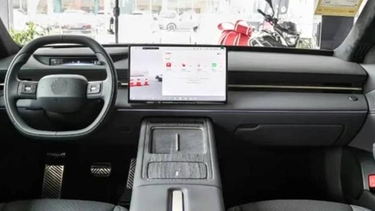 Volkswagen'den Devrim Niteliğinde Elektrikli Coupe: ID. Unyx 09 Tanıtıldı