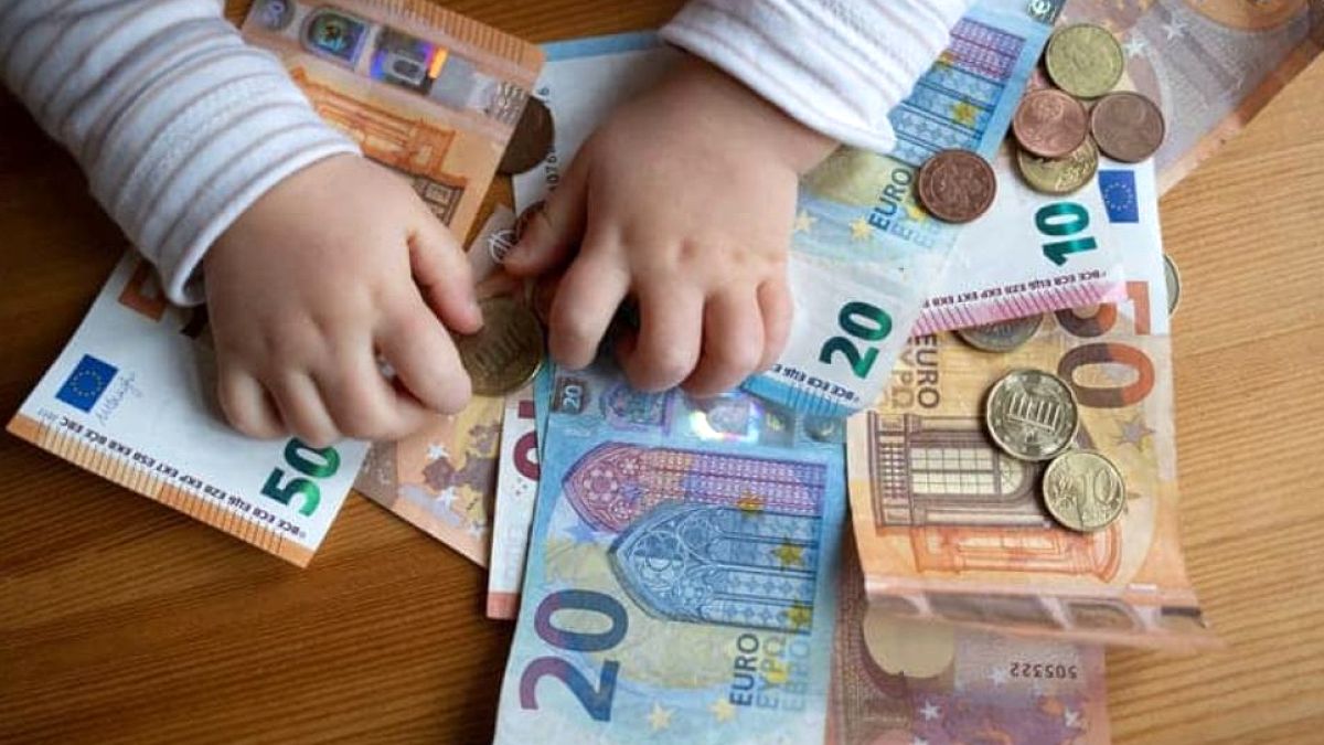 Almanya'da Çocuk Parası Sisteminde Büyük Değişiklik: Başvuru Şartı Kalkıyor