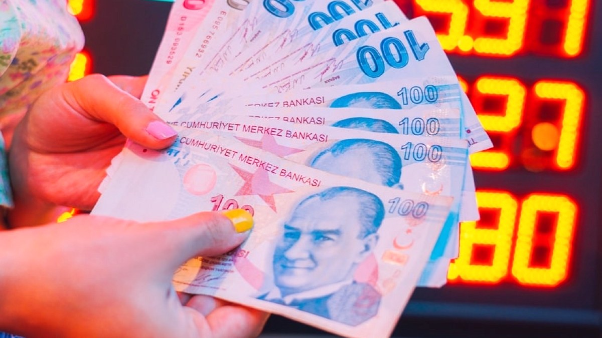 Dolar Kuru Rekor Tazeledi: 49 TL Sınırına Dayanıyor