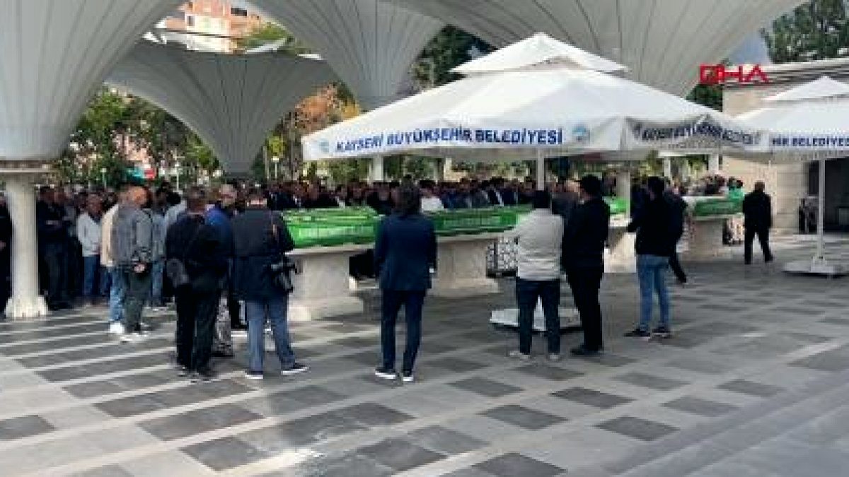 Kayseri'de Trajik Vefat: 3 Yaşındaki Çocuk Kayalıklardan Düşen Taşlarla Hayatını Kaybetti