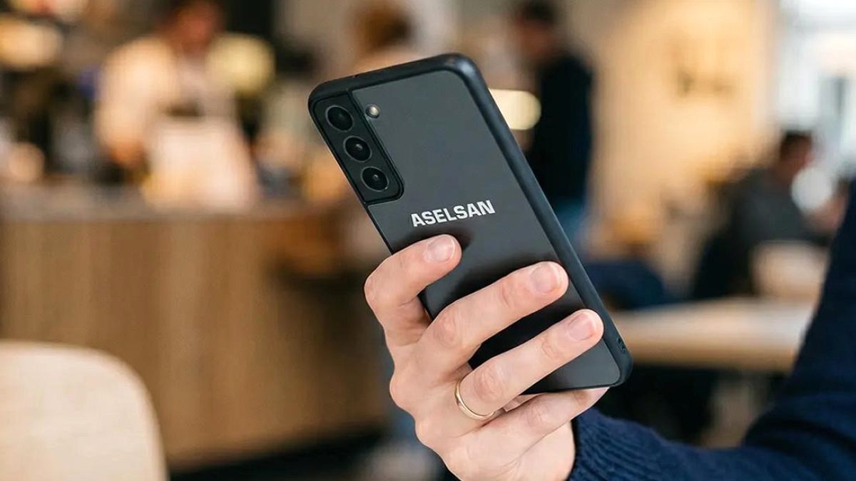 Türkiye'nin Gururu Yerli Akıllı Telefonlar 2027'de Piyasada Olacak