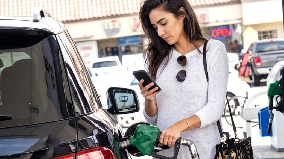 Cep Telefonu ve Akaryakıtta Yeni Zam Dalgaları Kapıda