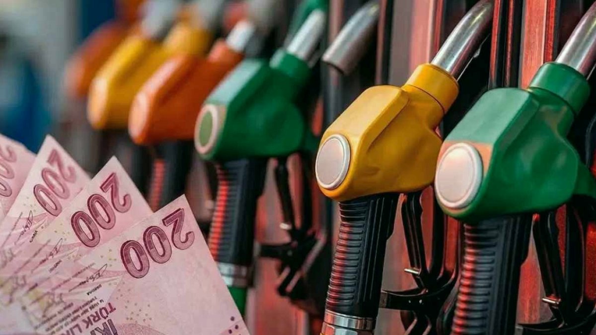 Akaryakıt Piyasasında Tarihi Zam Kapıda: Benzine Rekor Artış Yolda