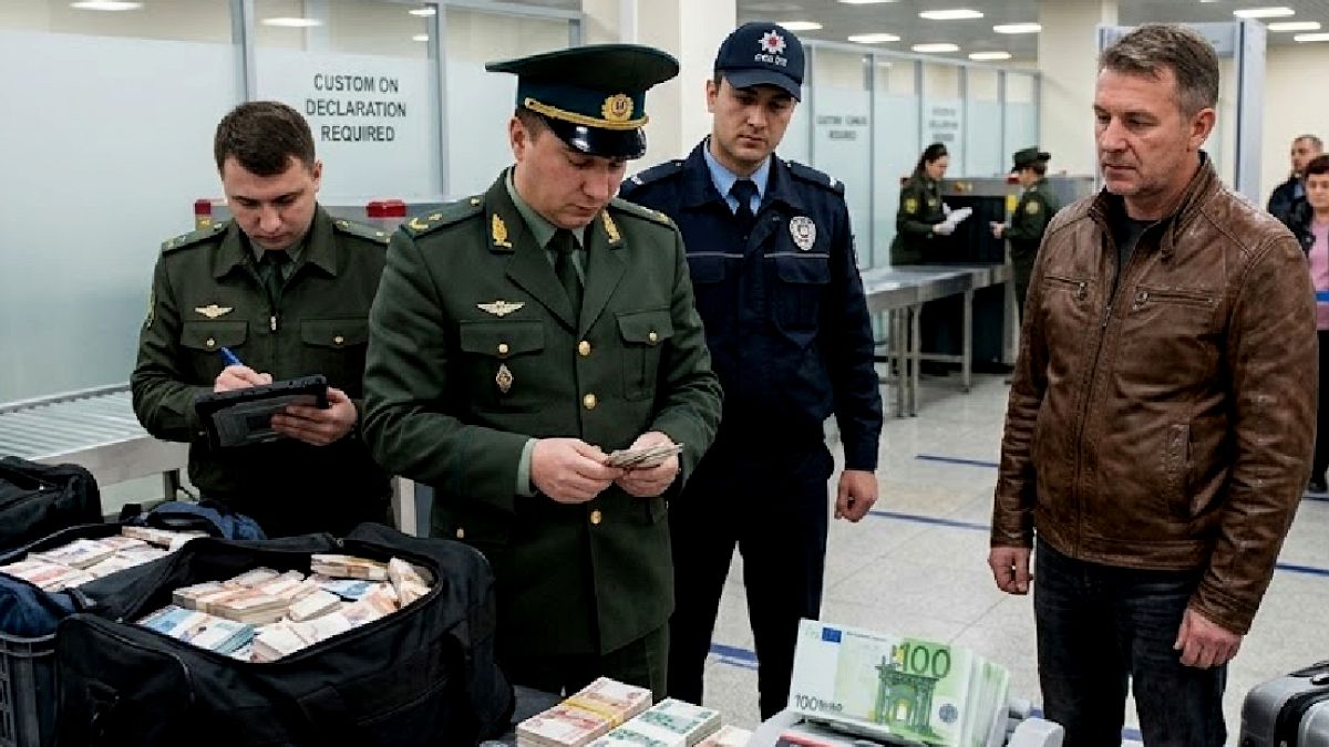 Rusya'dan Nakit Çıkışına Yeni Sınır: 1 Milyon Ruble