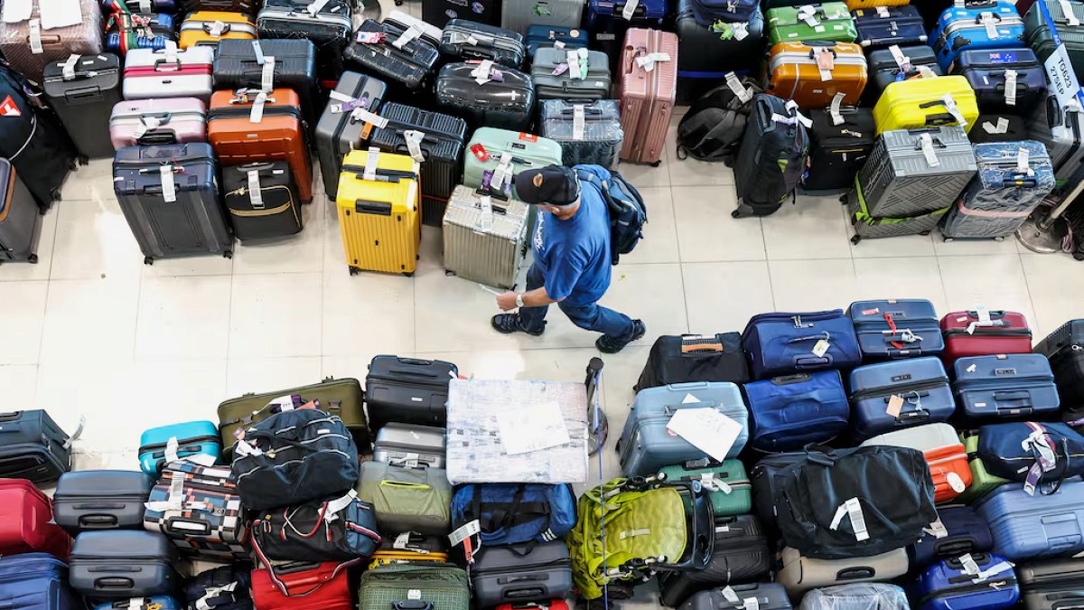 Tayland Havalimanında 10 Bin Bavul Krizi: Ordu Devreye Girdi