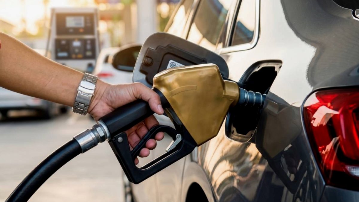 Motorinde Sürpriz İndirim: Akaryakıt Fiyatları Yeniden Güncellendi