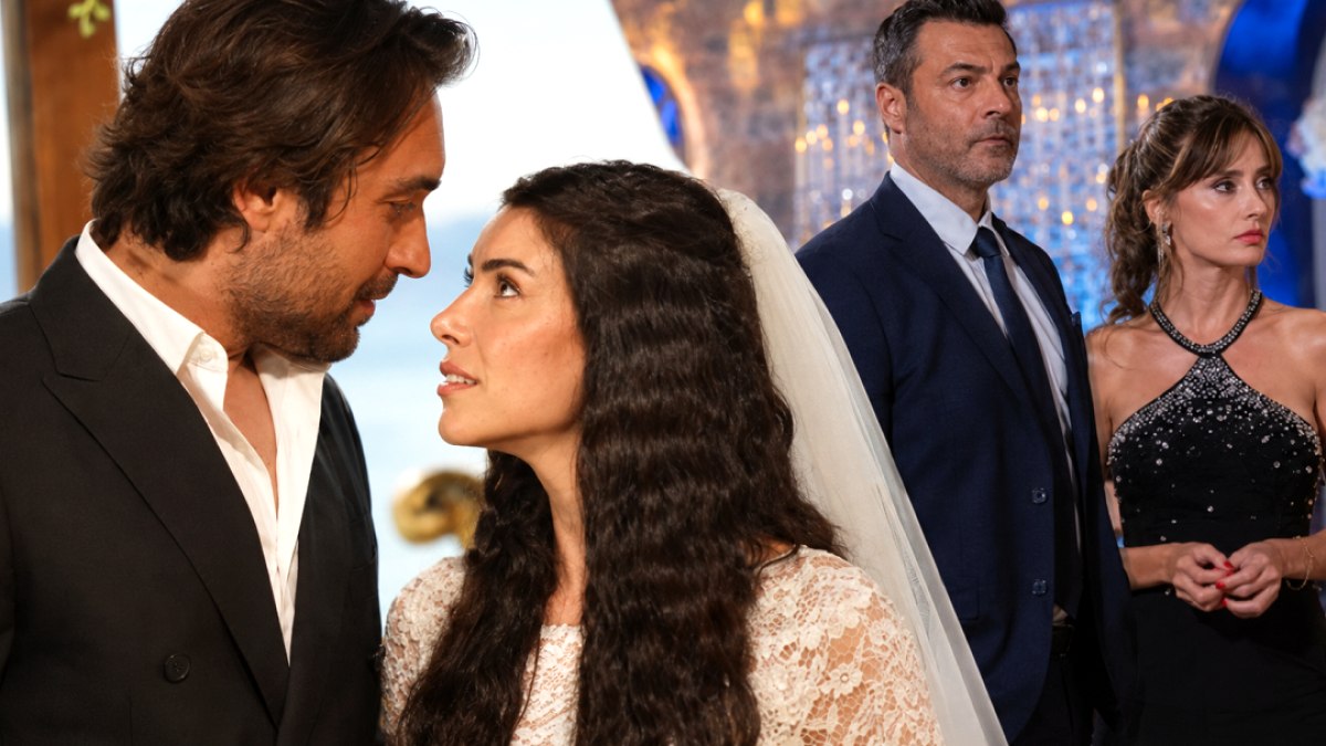 Yeni Dizi 'Taşacak Bu Deniz' Reytinglerde Zirveye Yerleşti